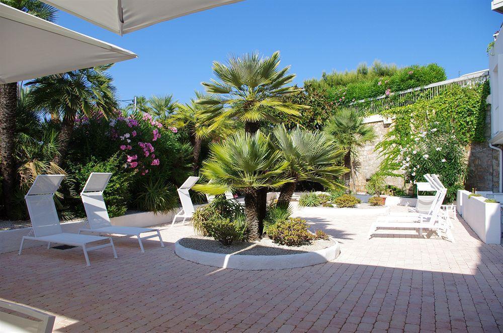 Hotel Josse Antibes Exterior foto